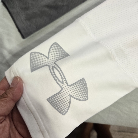 Boy's Large Under Armour And Russell Compression Pants Size Large NWT - Picture 5 of 9